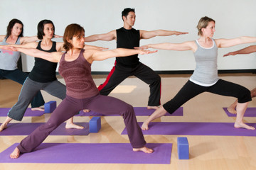 Image link to the home page of Singapore's directory and guide to personal trainers, fitness instructors and wellness coaches.